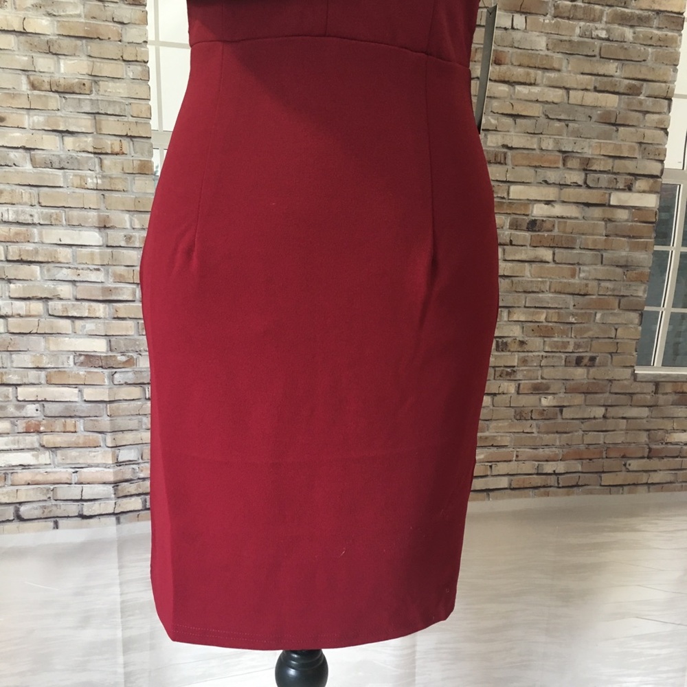 Lulus Rayleigh Burgundy Halter Mini Dress in S and M NWT - Picture 9 of 16